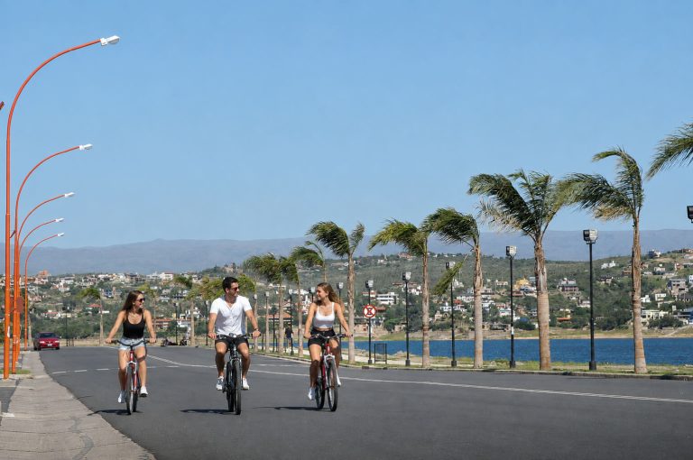 Cicloturismo / alquiler de bicicletas