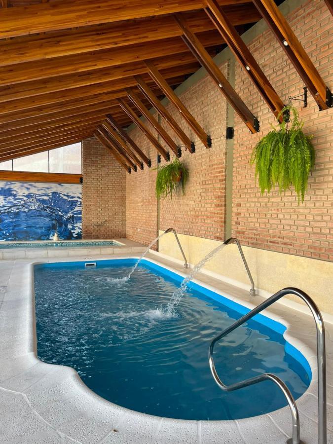 Riviera Hotel & Spa